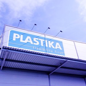 Logo PLASTIKA a.s.